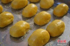 山西长子黄蒸：坚守古艺 传统美食焕发新活力